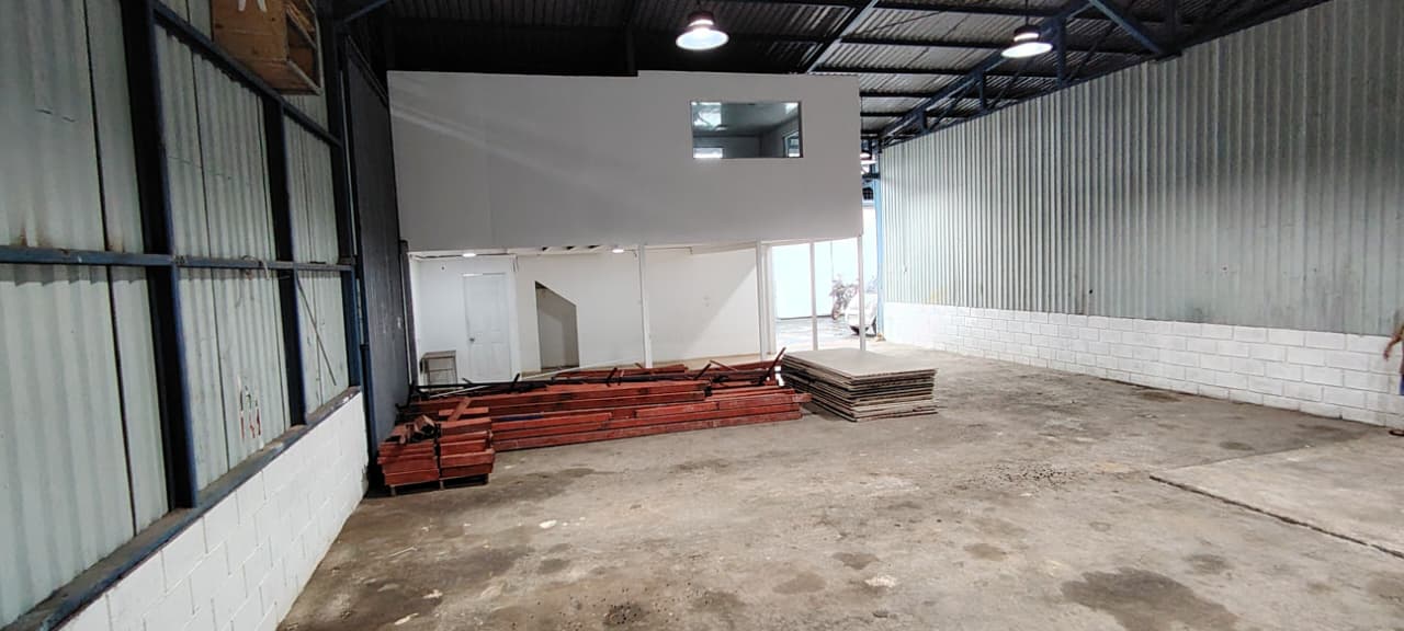 BODEGA N°4 HATILLO